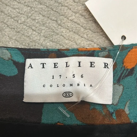 Atelier designer Skirt from Saks XSWaist pleated-print=browns,black,teal,orange